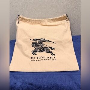 Burberry Large Tan Drawstring Dust Bag (W 17.5in x H 17.5in)